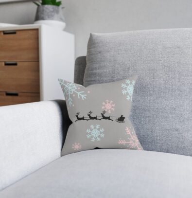Intieriow - Charming Winter Cozy Decorative Cushion for Christmas | Perfect Gift for the Holidays